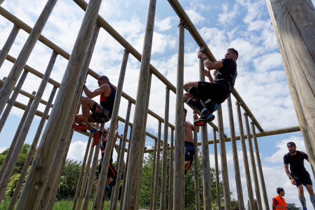 course-obstacles-parcours-combattant-tours