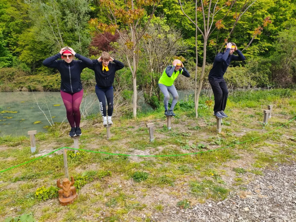 l'épreuve des poteaux à tester avec ses proches