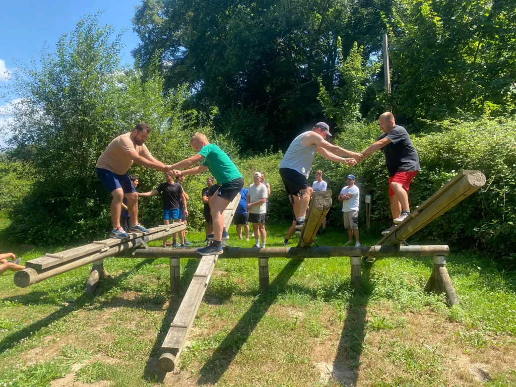 un parc de loisirs original en Indre et Loire : le parc aventure Aroo Arena