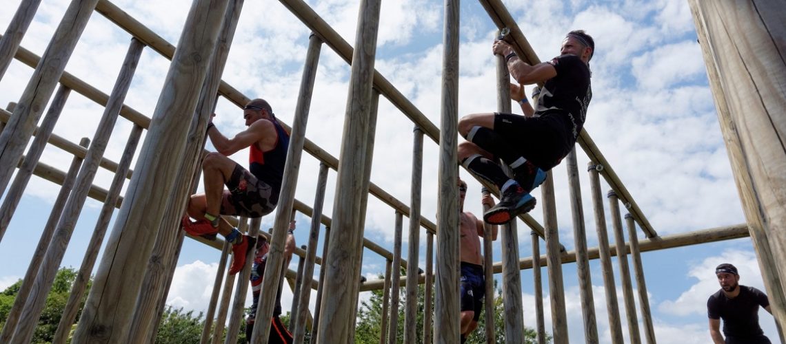 course-obstacles-parcours-combattant-tours